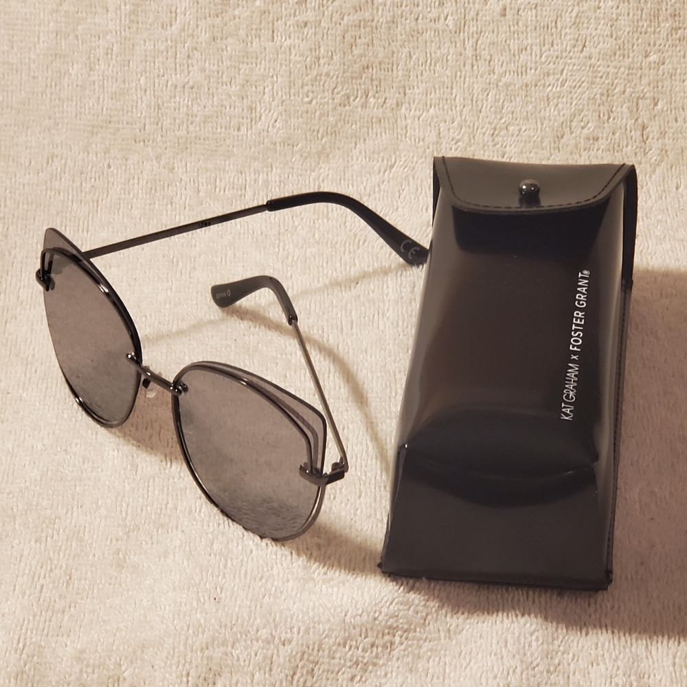 Sunglass